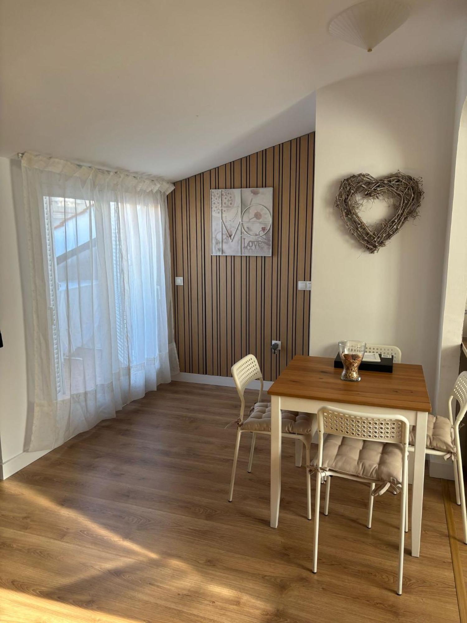 Wonderstays Apartamentos Maribel Malaga Ngoại thất bức ảnh