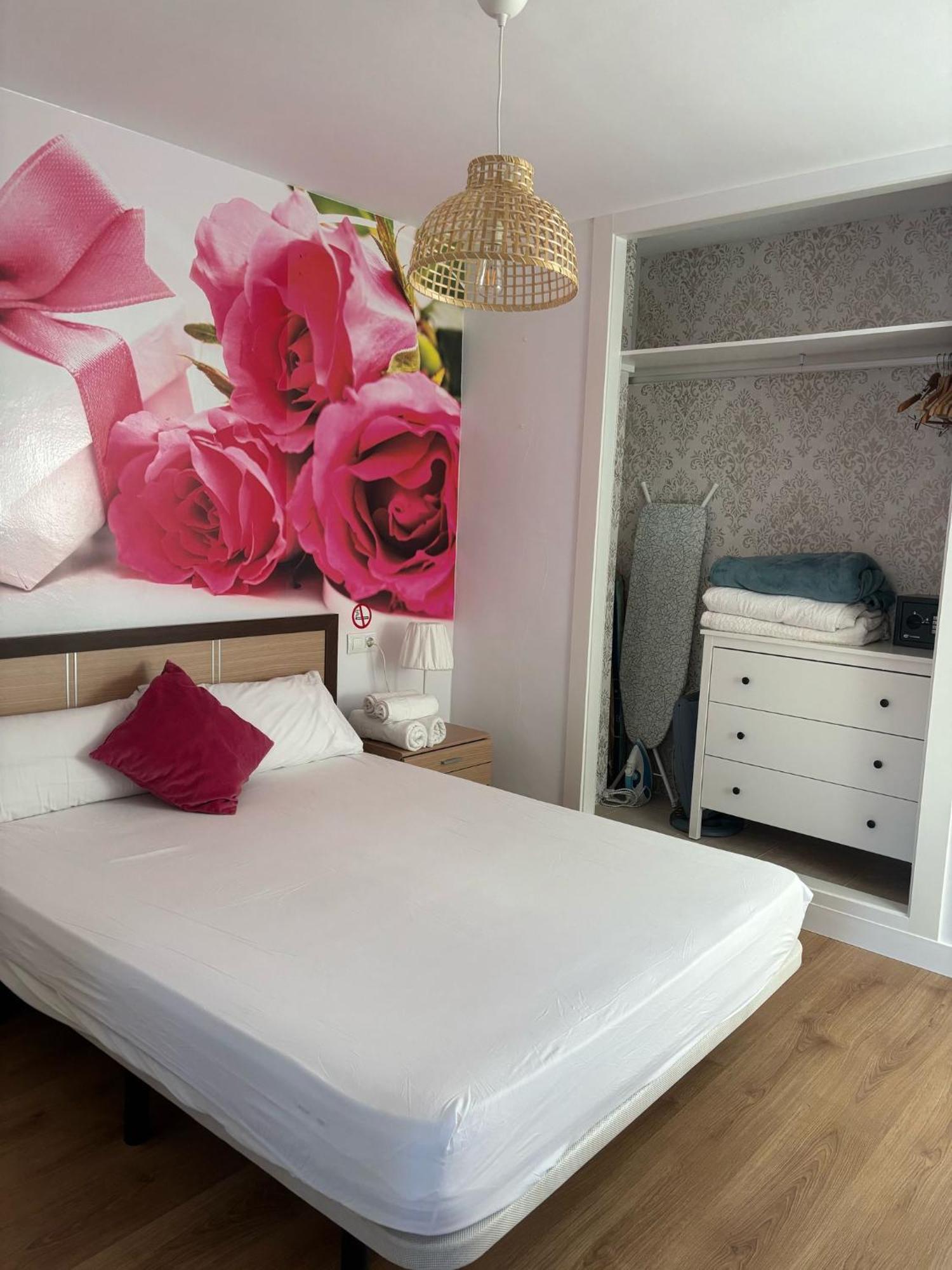 Wonderstays Apartamentos Maribel Malaga Ngoại thất bức ảnh