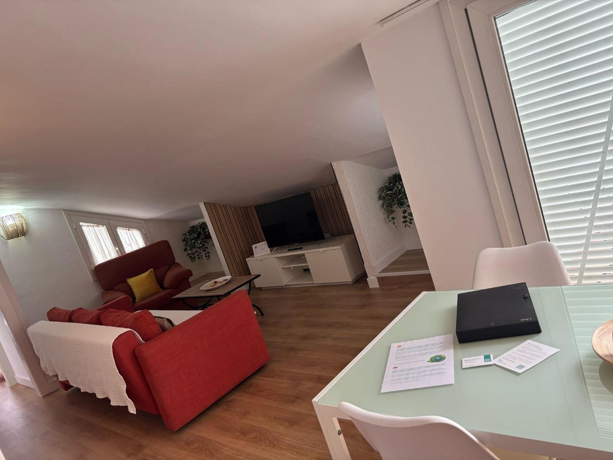 Wonderstays Apartamentos Maribel Malaga Ngoại thất bức ảnh