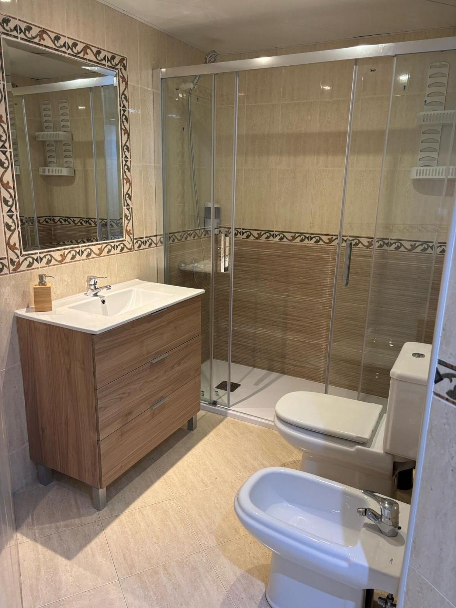 Wonderstays Apartamentos Maribel Malaga Ngoại thất bức ảnh